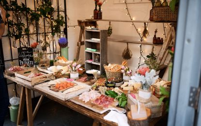 Top Food Trends To Consider When Hiring A Caterer For Christmas 2018