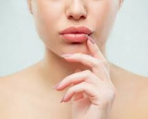 Benefits of Castor Oil for Lips